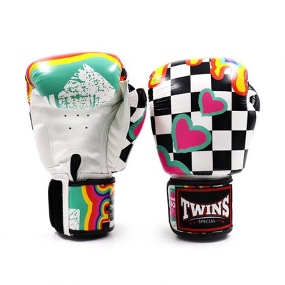 Twins Gloves - Chess